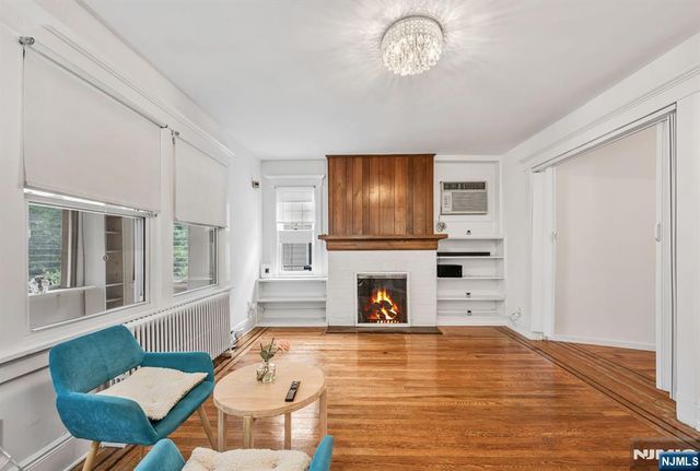 133 Highwood Avenue, Leonia, NJ 07605