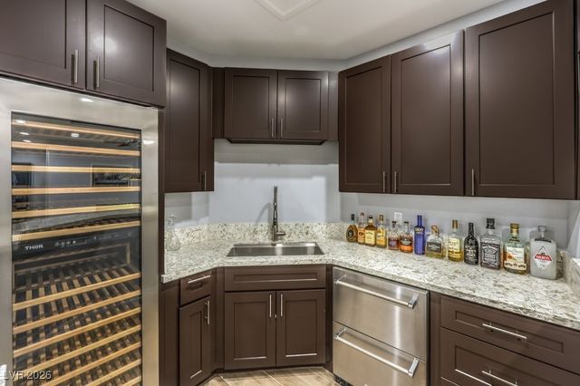 3 Grand Anacapri Drive, Henderson, NV 89011