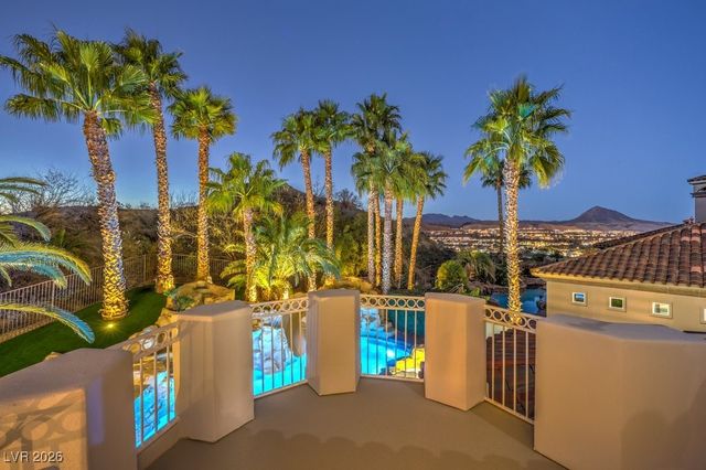 3 Grand Anacapri Drive, Henderson, NV 89011