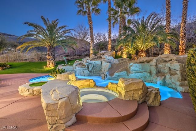 3 Grand Anacapri Drive, Henderson, NV 89011