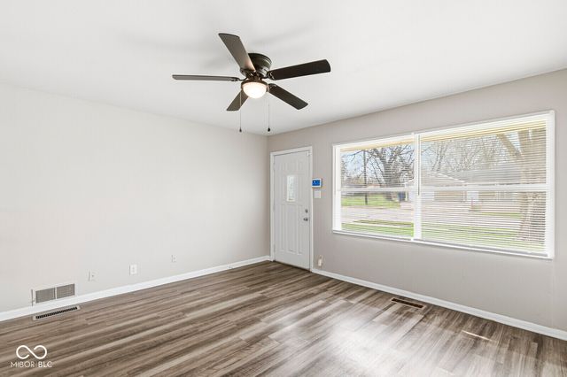 6744 E 49th Street, Indianapolis, IN 46226