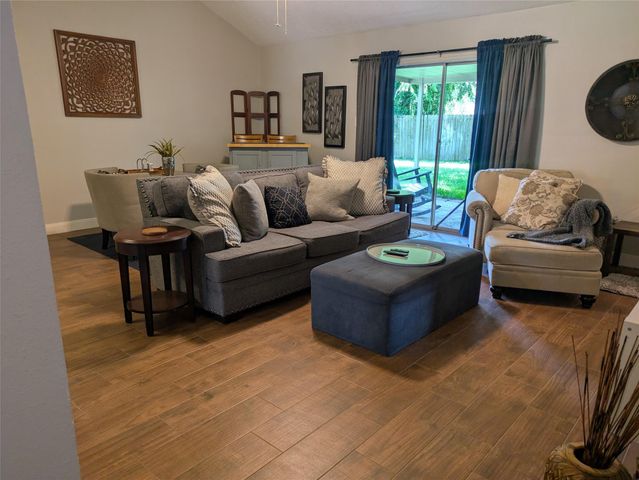 5303 Lincoln Town Drive, Katy, TX 77493