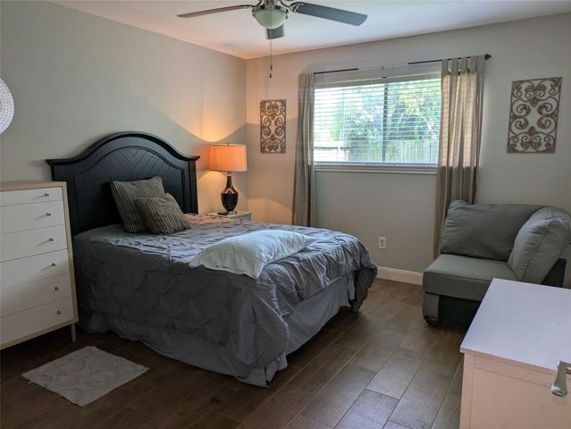5303 Lincoln Town Drive, Katy, TX 77493