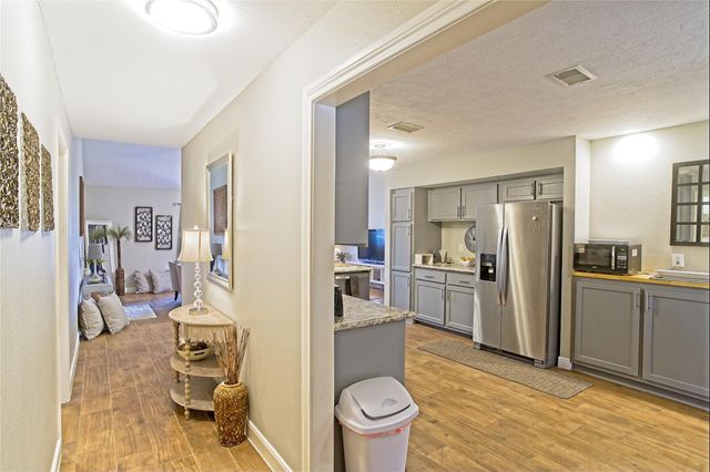 5303 Lincoln Town Drive, Katy, TX 77493