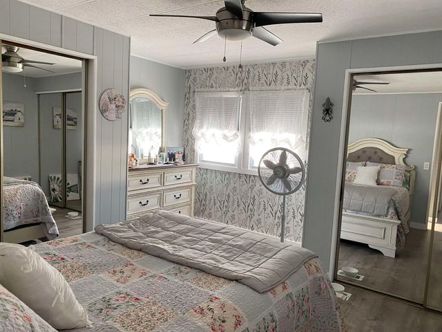 167 STAPLES Street, Seabrook, NH 03874