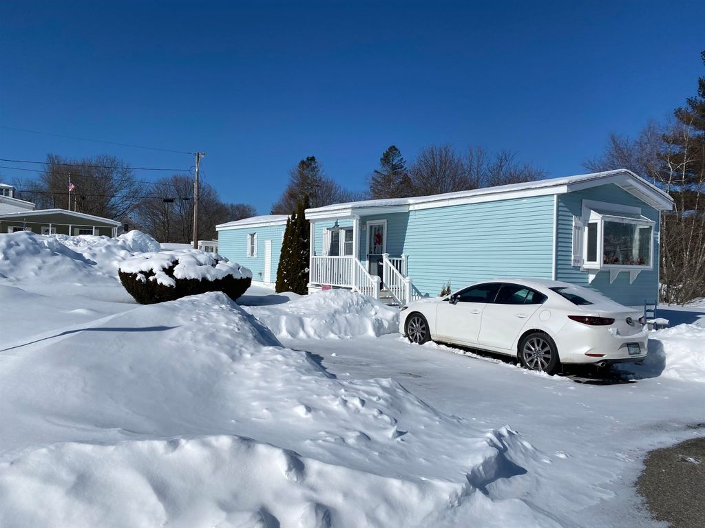 167 STAPLES Street, Seabrook, NH 03874