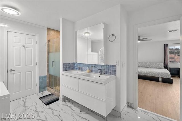 3009 Periscope Court, Las Vegas, NV 89117