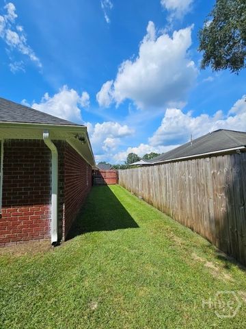 182 Gloucester Drive, Midway, GA 31320