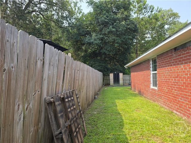 182 Gloucester Drive, Midway, GA 31320