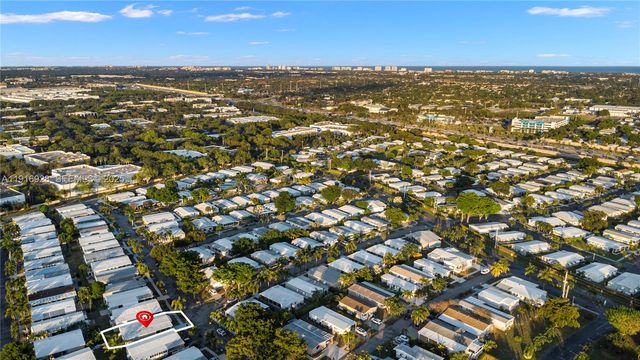 5239 NW 3rd Avenue, Deerfield Beach, FL 33064