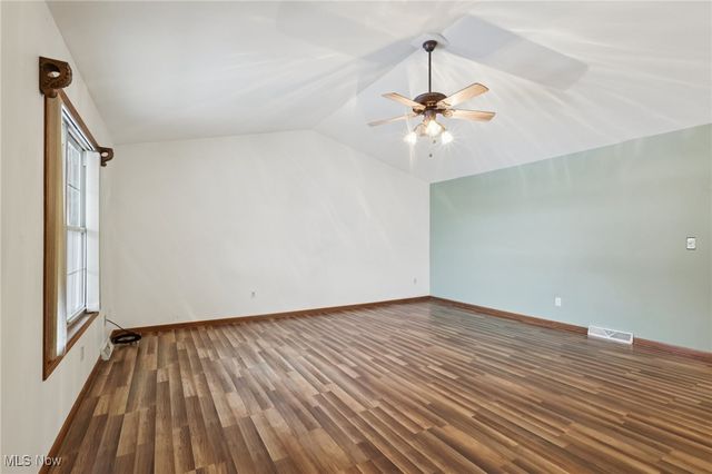 6695 Clingan Road 32, Poland, OH 44514