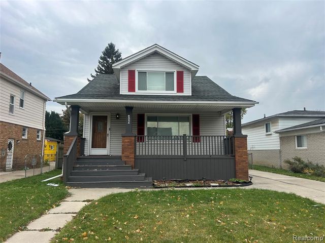 8054 Potomac, Center Line, MI 48015