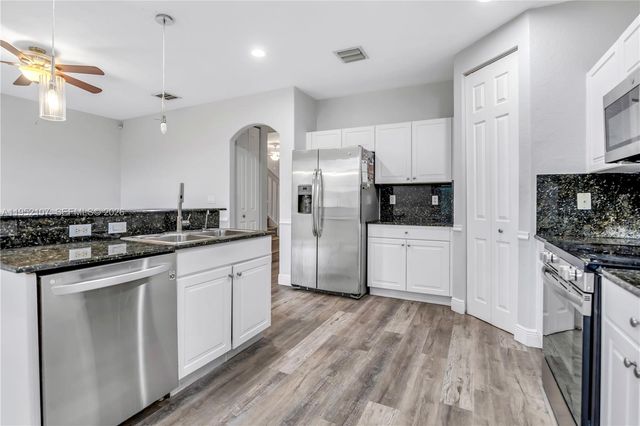 2540 SW 85th Ter 101, Miramar, FL 33025