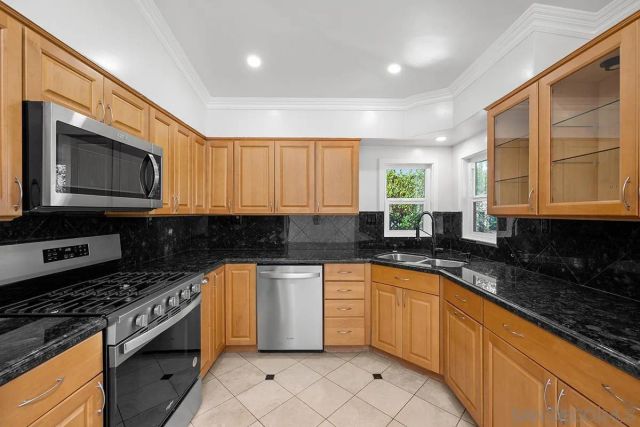 2291 Cardinal, San Diego, CA 92123