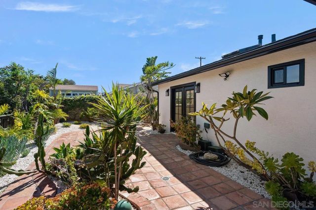 2291 Cardinal, San Diego, CA 92123