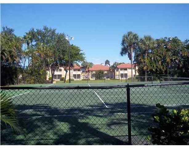 4847 Via Palm Lakes 1020, West Palm Beach, FL 33417