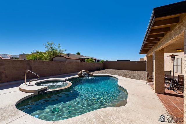 10781 S Monterrey Way, Yuma, AZ 85367