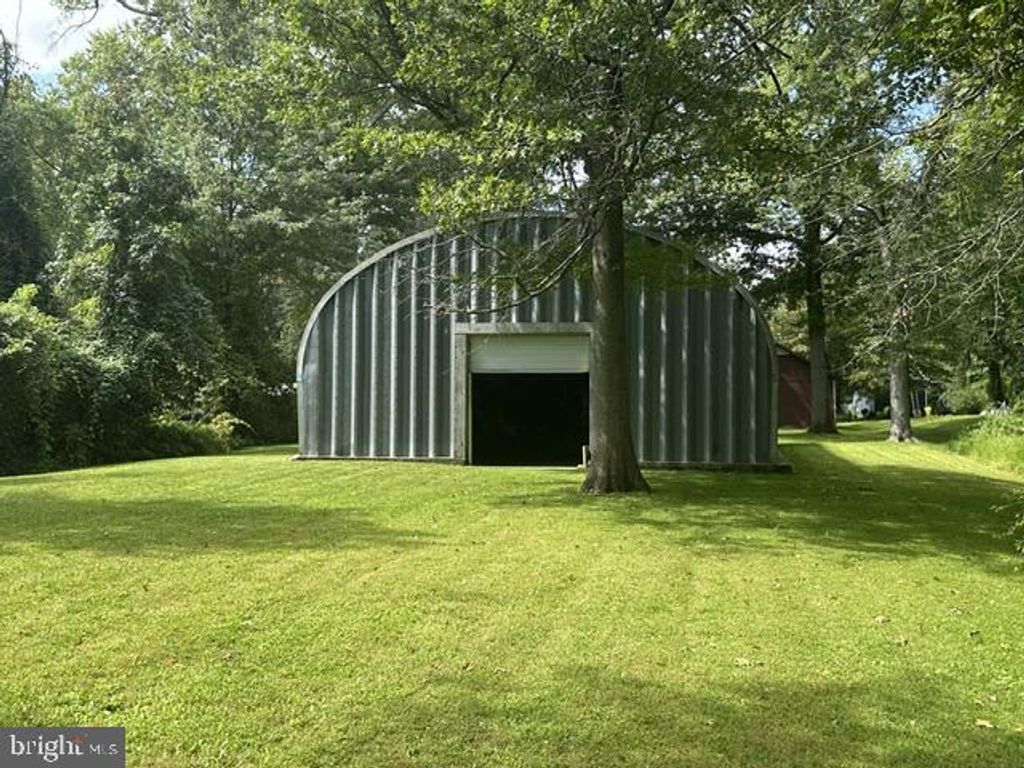 2516 PENNINGTON RD, PENNINGTON, NJ 08534 — exterior