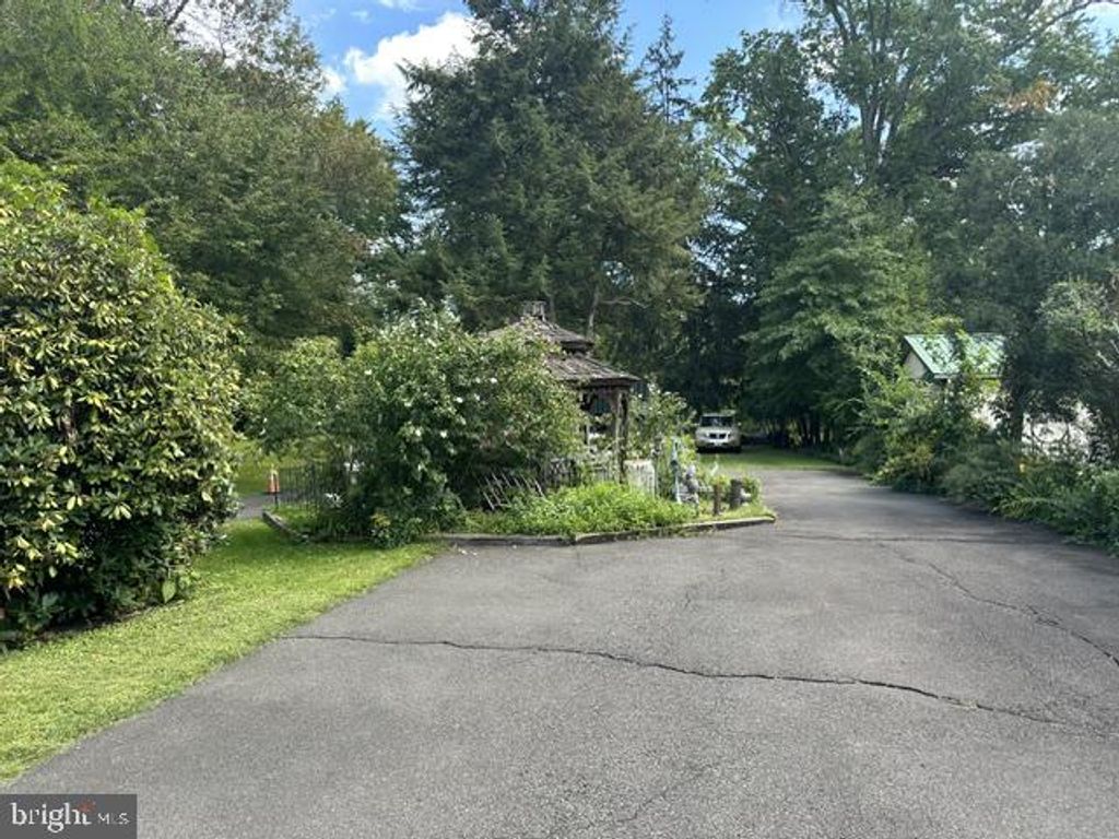 2516 PENNINGTON RD, PENNINGTON, NJ 08534 — photo 4