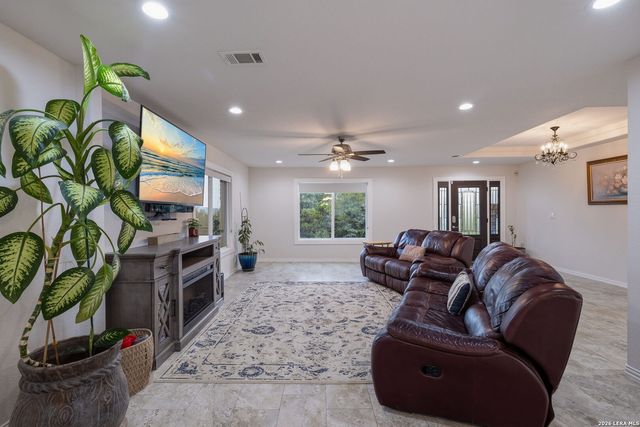 25951 Mahogony Trl, San Antonio, TX 78255