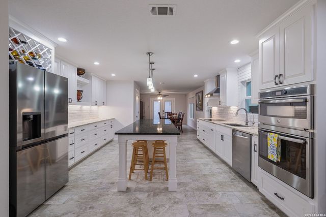 25951 Mahogony Trl, San Antonio, TX 78255