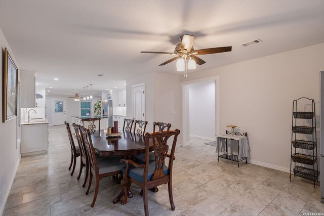 25951 Mahogony Trl, San Antonio, TX 78255