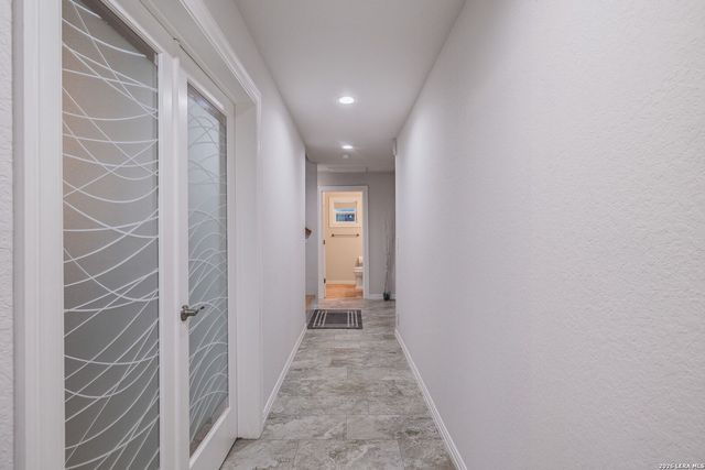 25951 Mahogony Trl, San Antonio, TX 78255