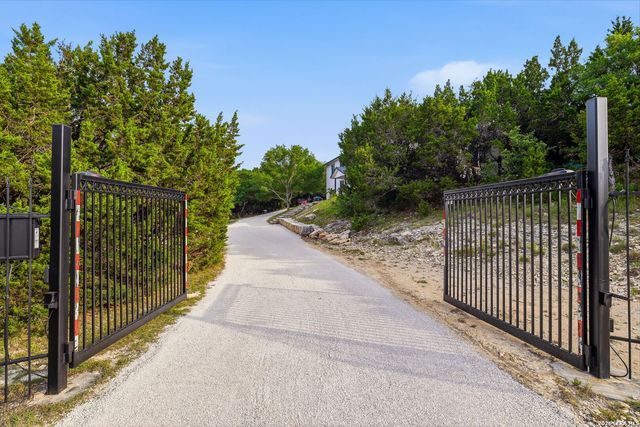 25951 Mahogony Trl, San Antonio, TX 78255