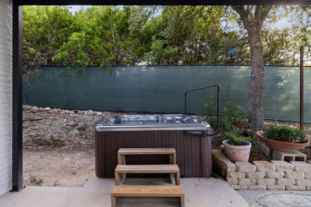 25951 Mahogony Trl, San Antonio, TX 78255