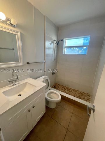 1077 SE 22nd Ave N8, Pompano Beach, FL 33062
