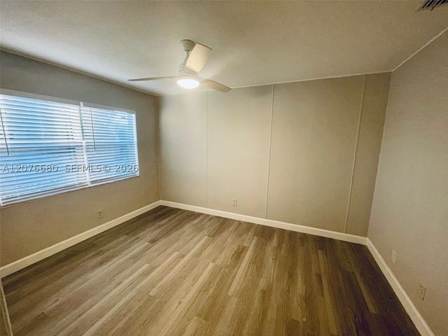 1077 SE 22nd Ave N8, Pompano Beach, FL 33062