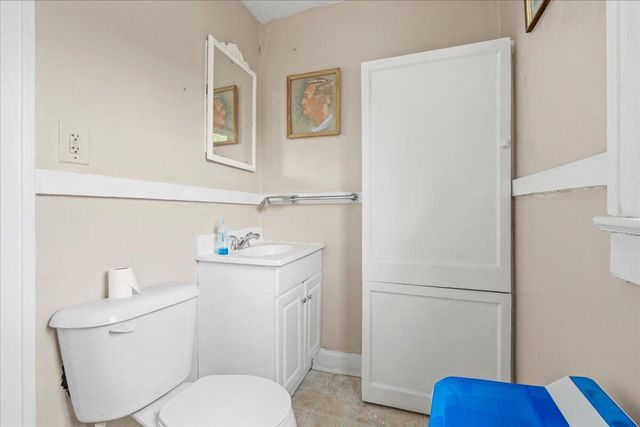 394 Bassett Avenue, Lexington, KY 40502