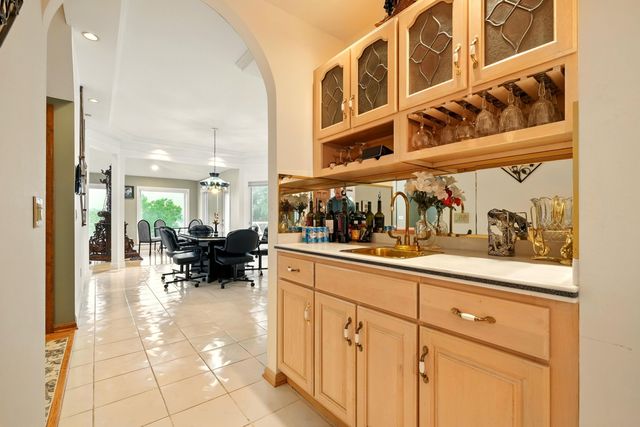 1515 Oak Run Court, Mansfield, OH 44906