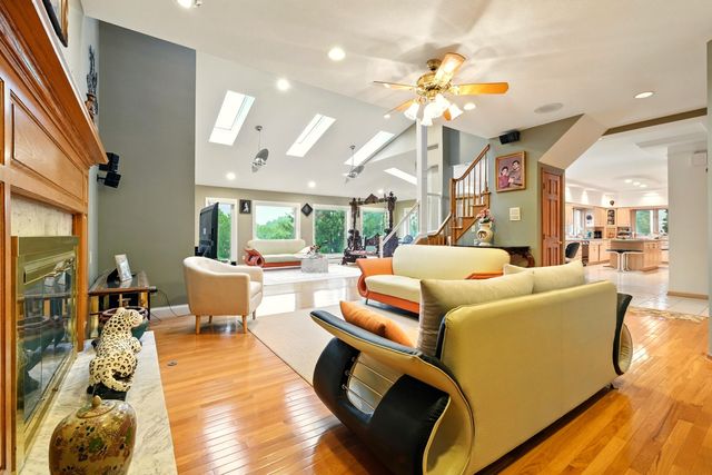 1515 Oak Run Court, Mansfield, OH 44906