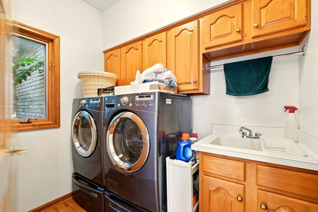 1515 Oak Run Court, Mansfield, OH 44906