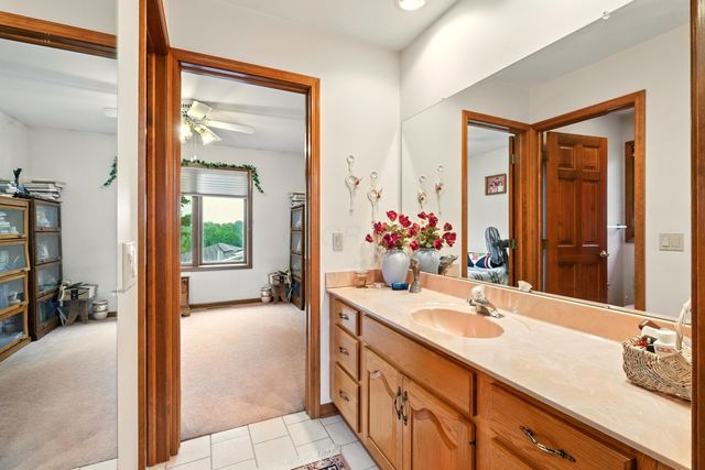 1515 Oak Run Court, Mansfield, OH 44906