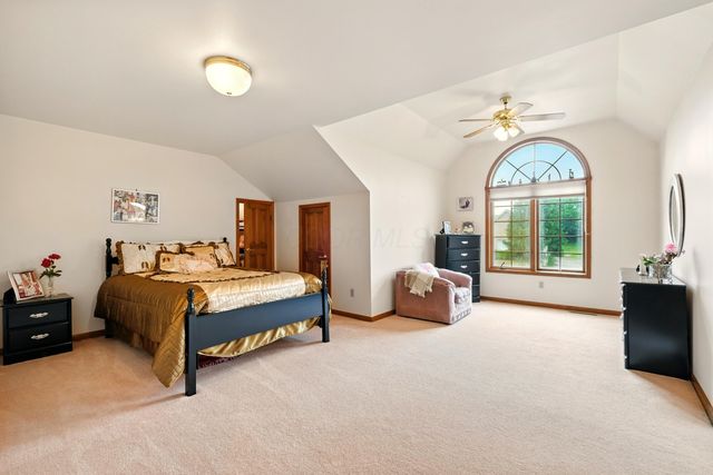 1515 Oak Run Court, Mansfield, OH 44906