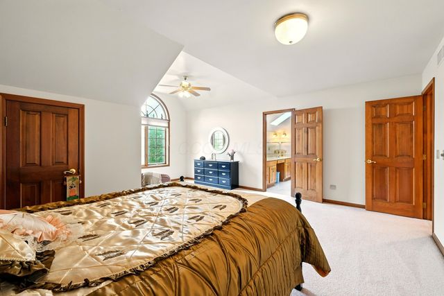 1515 Oak Run Court, Mansfield, OH 44906