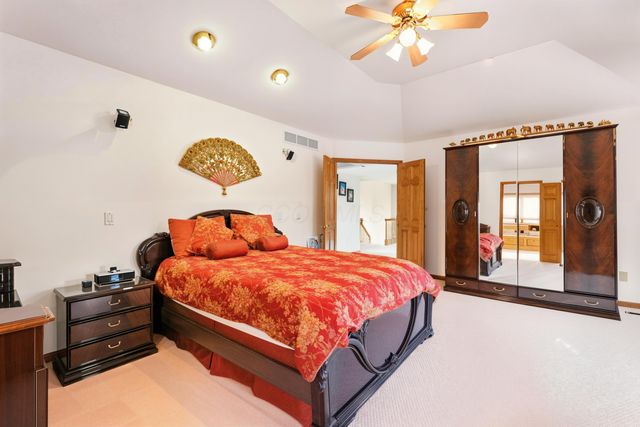 1515 Oak Run Court, Mansfield, OH 44906