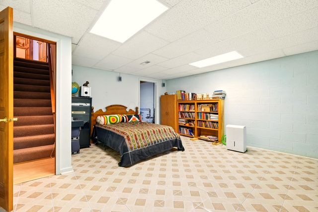 1515 Oak Run Court, Mansfield, OH 44906