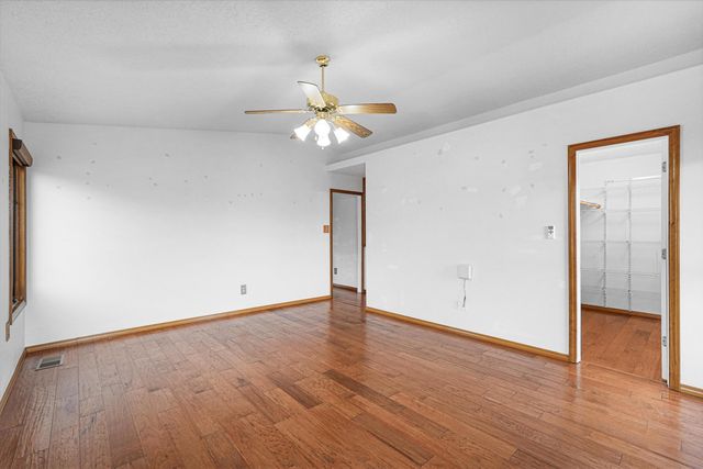 7405 Eagle Crest Avenue NE, Albuquerque, NM 87113