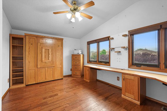 7405 Eagle Crest Avenue NE, Albuquerque, NM 87113