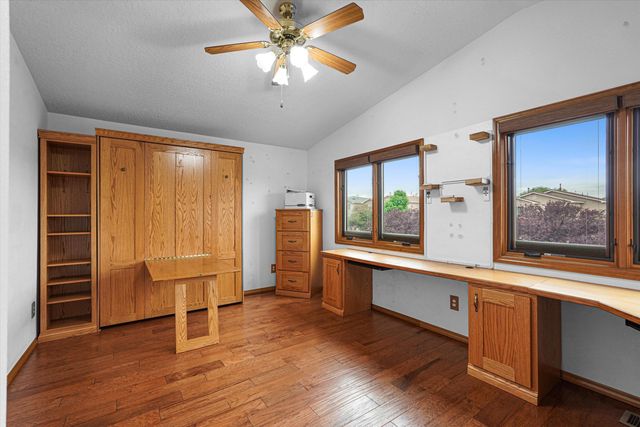 7405 Eagle Crest Avenue NE, Albuquerque, NM 87113