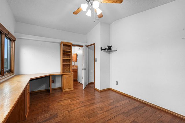 7405 Eagle Crest Avenue NE, Albuquerque, NM 87113