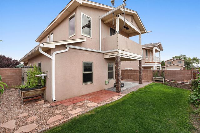 7405 Eagle Crest Avenue NE, Albuquerque, NM 87113