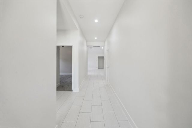 7947 Avenue F, Houston, TX 77012