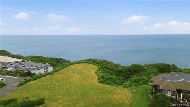 606 Fox Hill Drive, Baiting Hollow, NY 11933