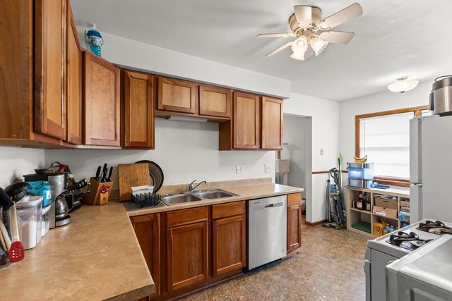 3009 39th Avenue S, Minneapolis, MN 55406