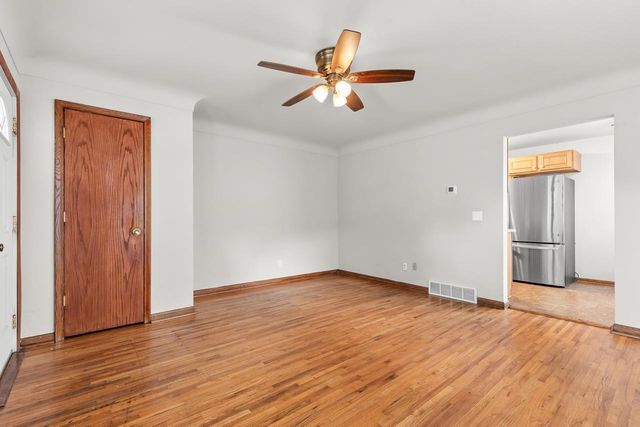 3009 39th Avenue S, Minneapolis, MN 55406