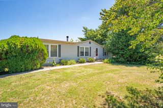 940 WILLOW GROVE RD, Monroeville, NJ 08343